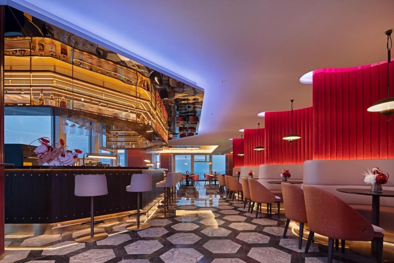 ホテル Radisson Red Guangzhou South Railway Station エクステリア 写真